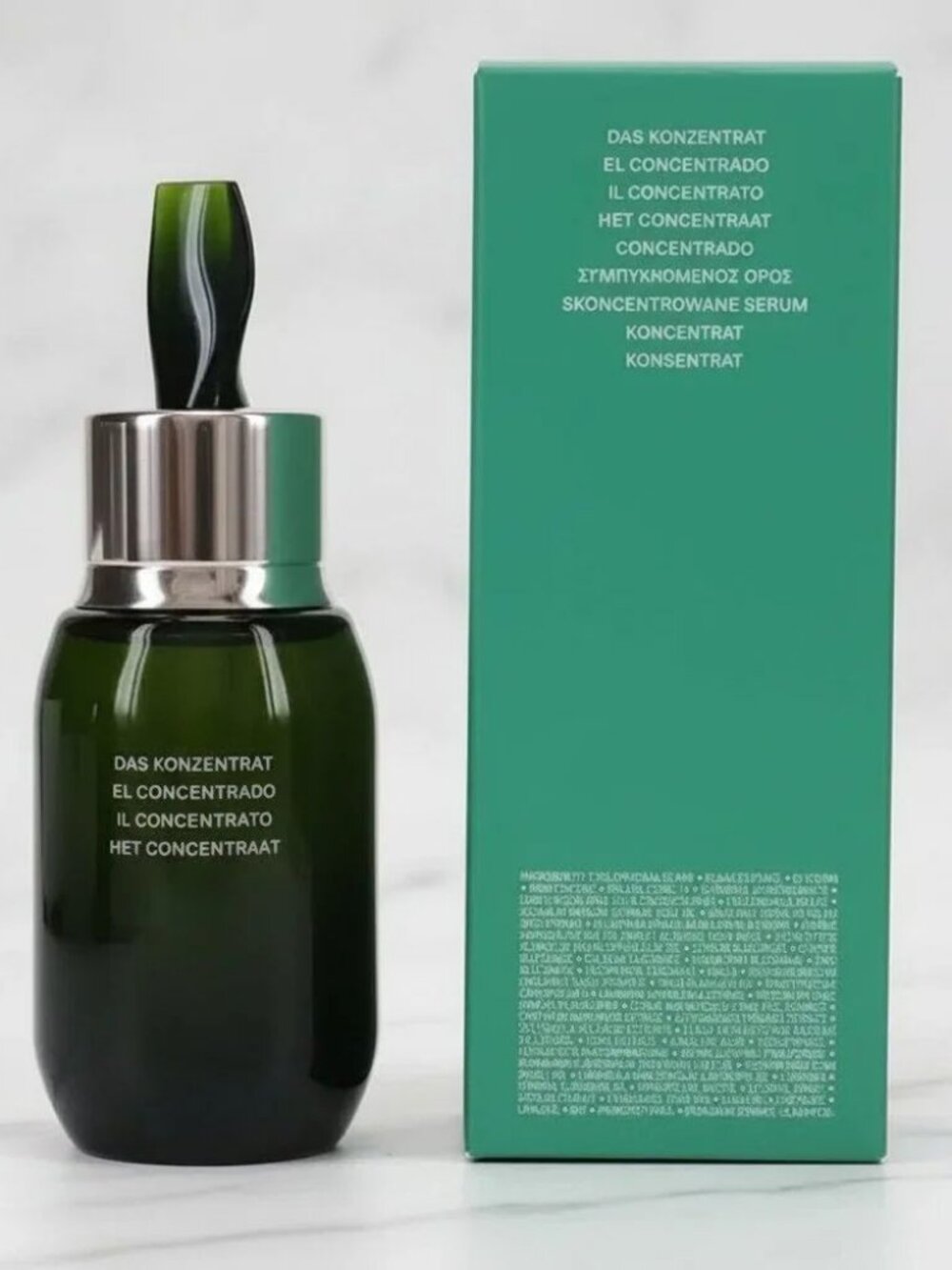 La Mer The Concentrate Serum 1.7 oz / 50ml Luxury Face Treatment Repair Serum - Picture 2 of 2